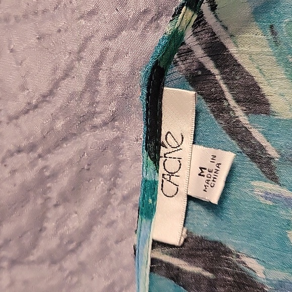 Cache sheer multicolored scoop shirt with crystal beads ties gathered low waist - Picture 9 of 9